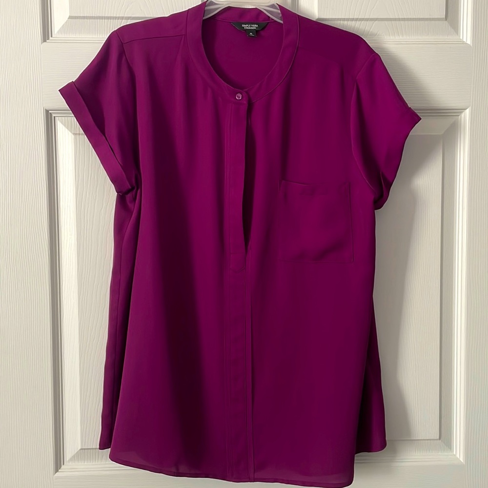 NWOT Simply Vera blouse